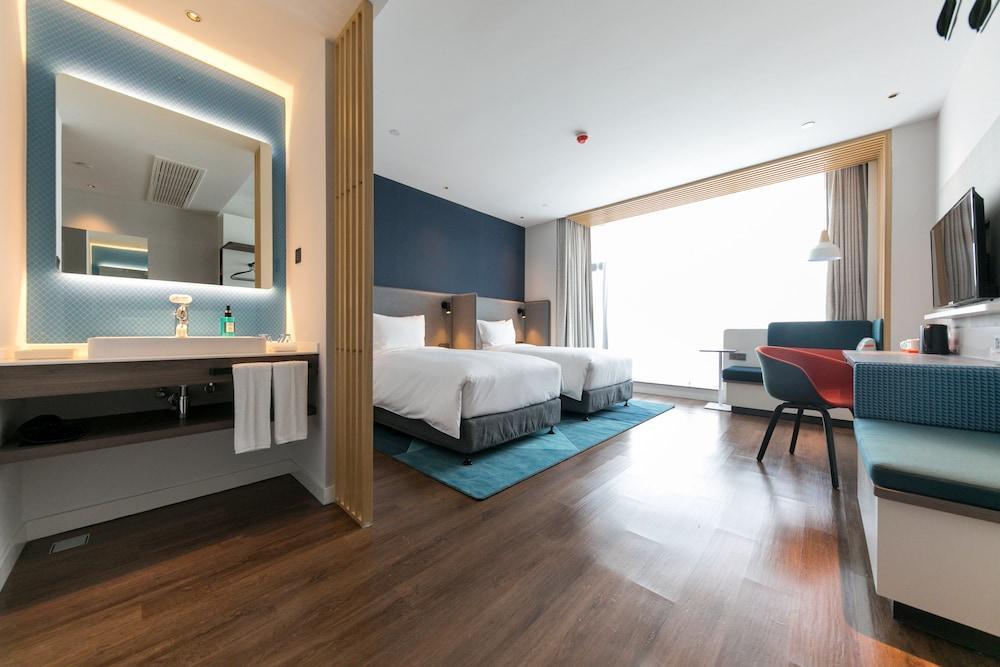 Holiday Inn Express Shanghai Tangzhen By Ihg - 20 Mins To Disney Land Esterno foto