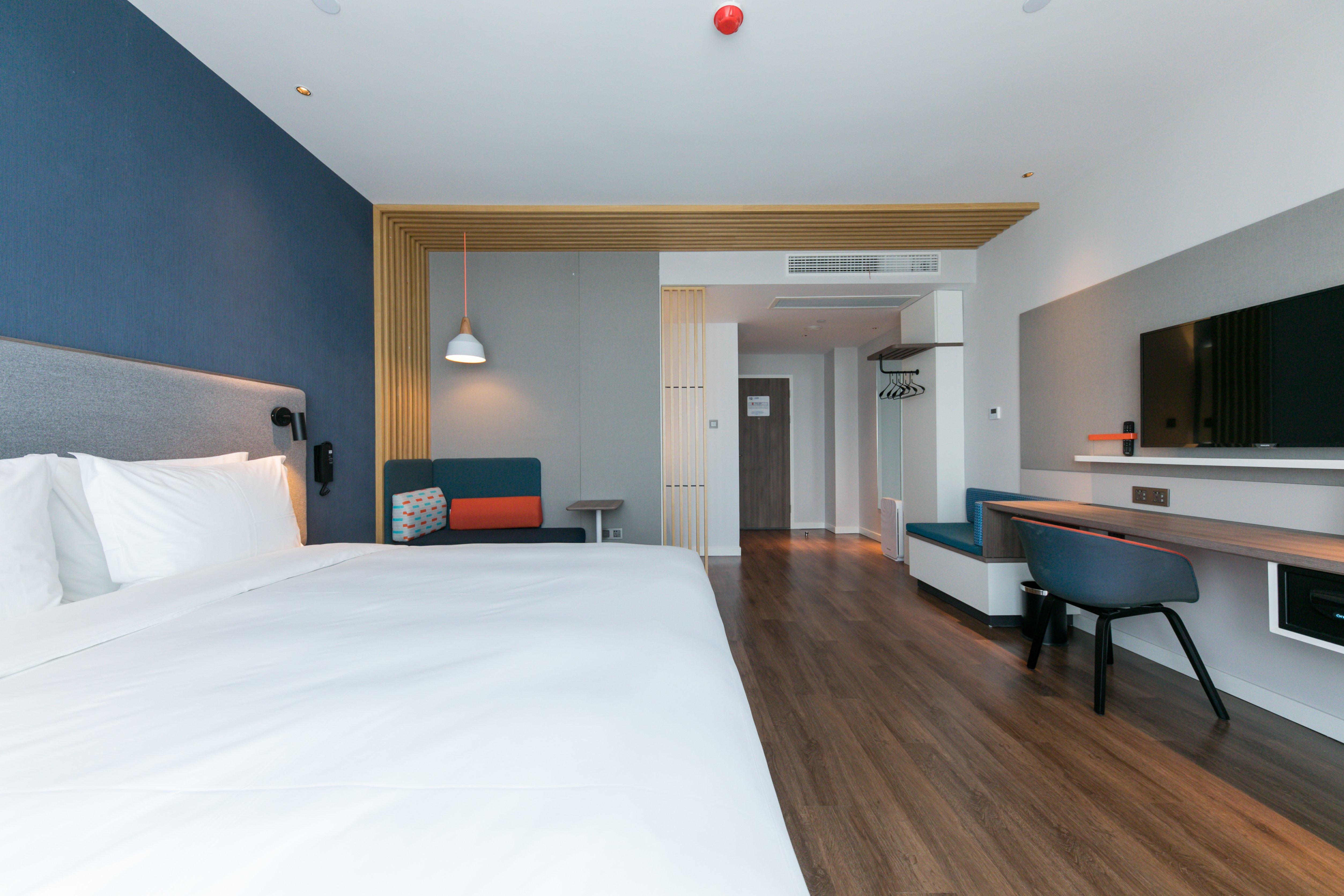 Holiday Inn Express Shanghai Tangzhen By Ihg - 20 Mins To Disney Land Esterno foto