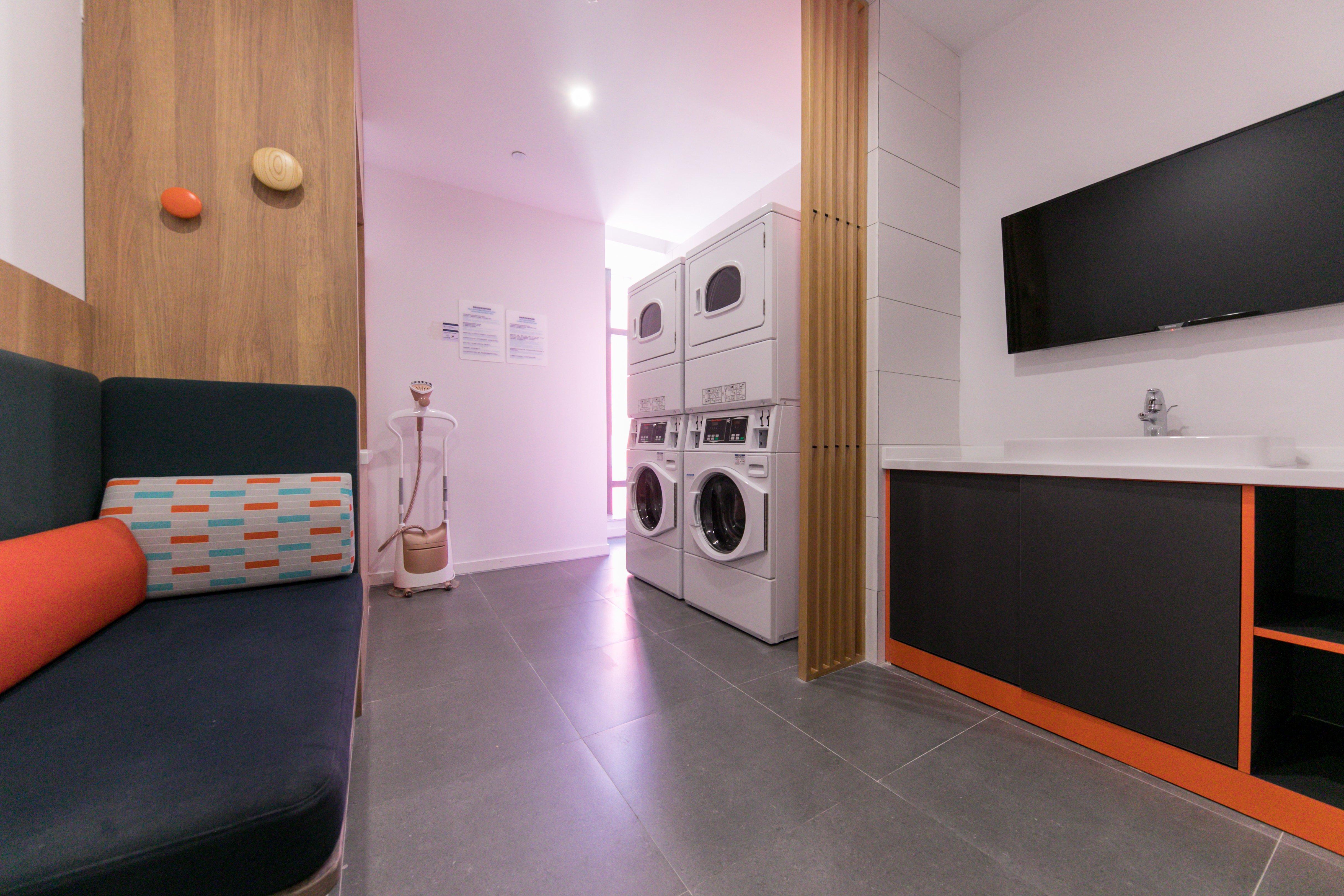 Holiday Inn Express Shanghai Tangzhen By Ihg - 20 Mins To Disney Land Esterno foto