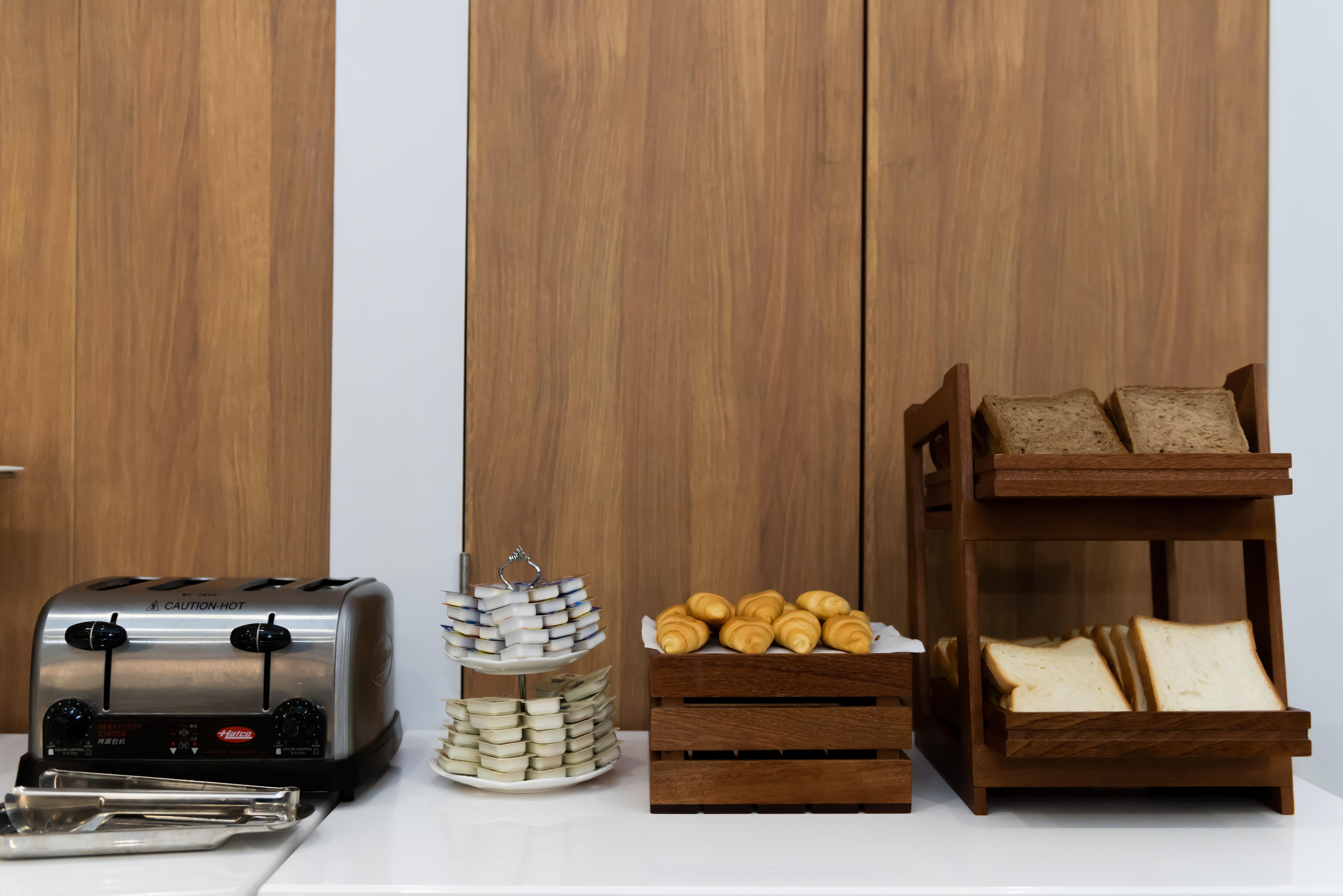 Holiday Inn Express Shanghai Tangzhen By Ihg - 20 Mins To Disney Land Esterno foto